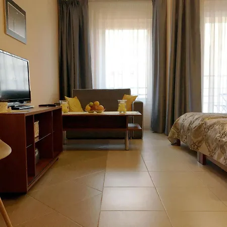 1-pokojowy Ul.portowa 14 דירה קולובז'ג